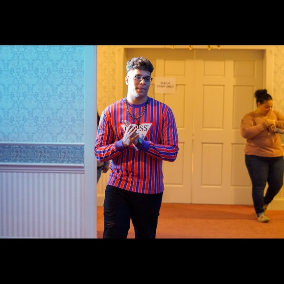 Retro Guess Triangle Logo Bold Red + Purple Striped Long Sleeve TShirt Mens S - Picture 4 of 4